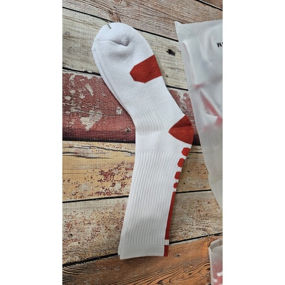 Athletic Socks White And Red 3 Pair New - Picture 1 of 6